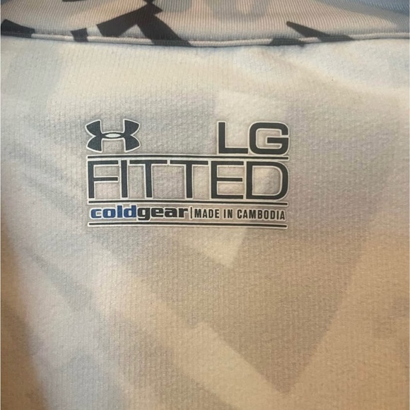 Under Armour ColdGear Fitted 1/4 Zip Pullover - Picture 3 of 4
